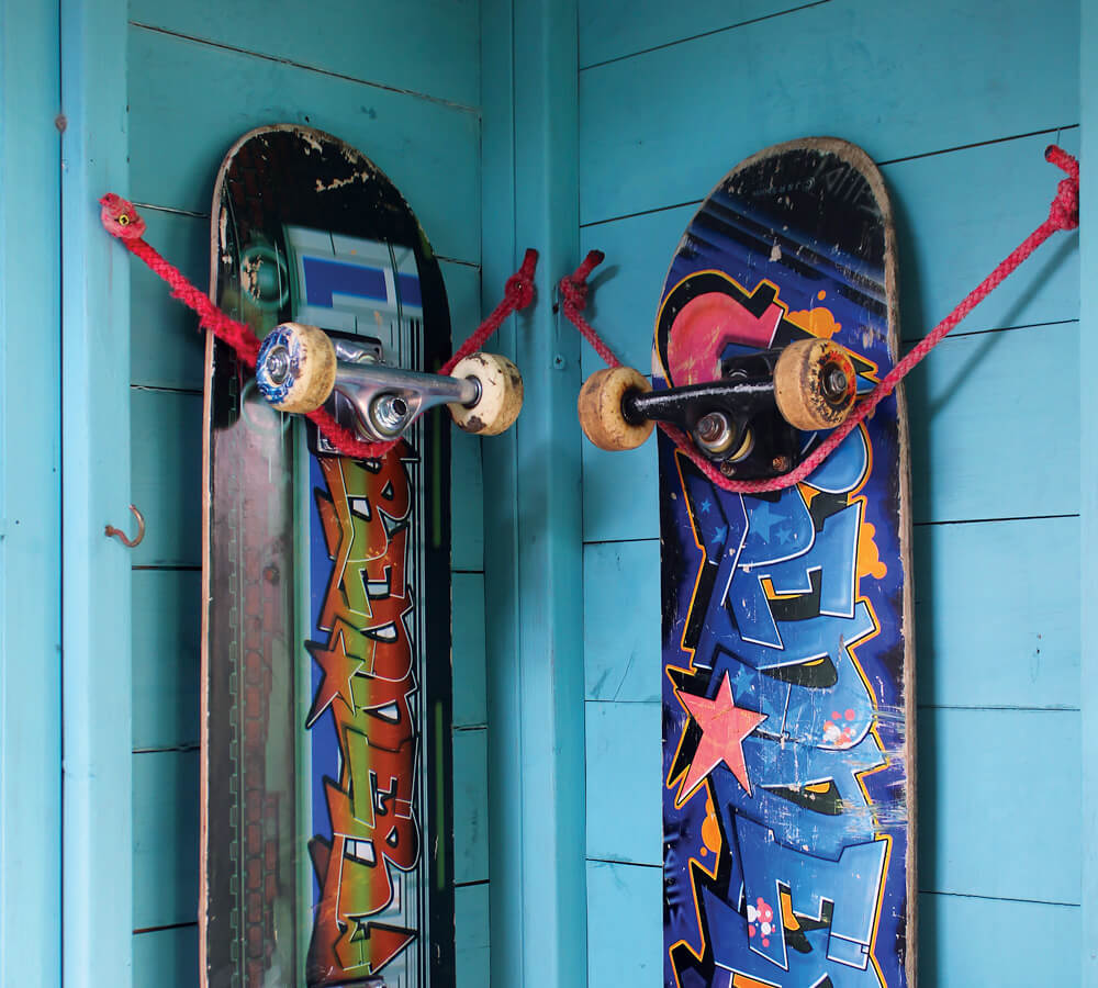 How to Hang Skateboard on Wall 