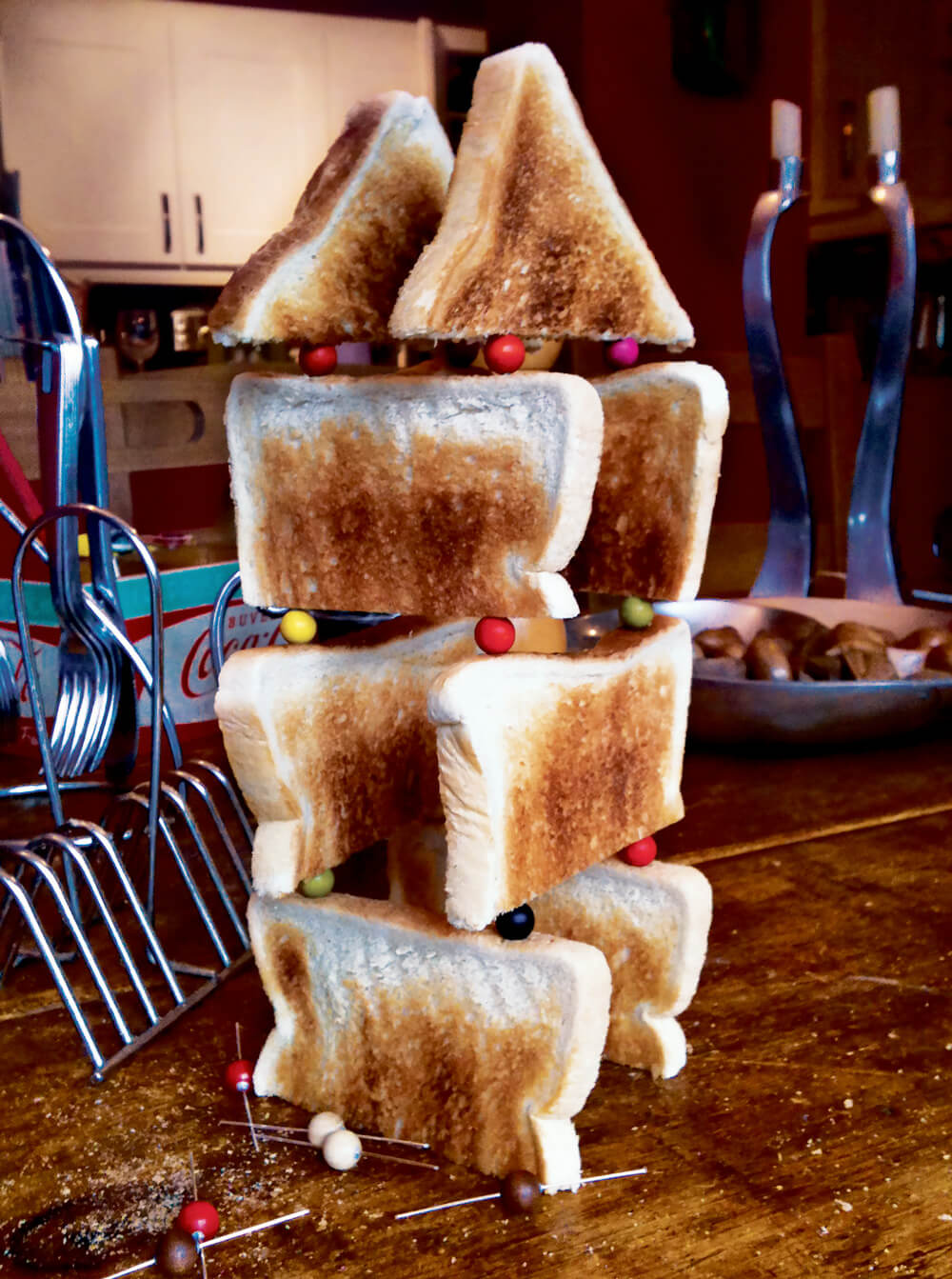 Toast connectors: tower of toast